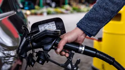 Lidl verlost bundesweit 33.000 Shell-Tankgutscheine - Verbraucherschützer kritisieren Bedingungen