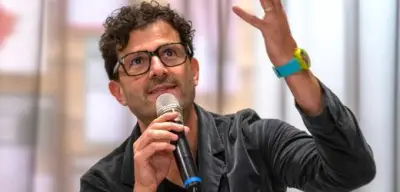 Luigi Pantisano: Brückenbauer oder radikaler Aktivist? Die Linke vor der Chef-Frage