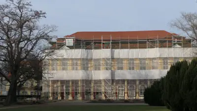 Merseburgs Schlossgartensalon: Halbe Million Euro fehlt für Sanierung – Minister sucht Lösungen