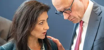 Merz vollzieht Kehrtwende: CDU-Chef bekundet volle Unterstützung für Wirtschaftsministerin Reiche