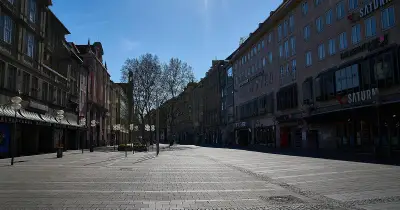 Münchens Immobilienmarkt driftet auseinander: Büroboom durch Homeoffice-Rückkehr, Einzelhandel im Abwärtstrend