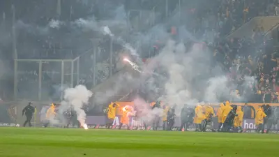 Nach Jagdszenen und Pyro-Exzessen in Dresden: Warum das Skandal-Spiel nicht abgebrochen wurde