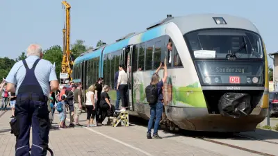 Nach Jahrzehnten: Zugverkehr zwischen Greifswald und Lubmin kehrt zurück