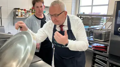 Neue Großküche in Jessenitz versorgt Hunderte Kita-Kinder und Gästehaus