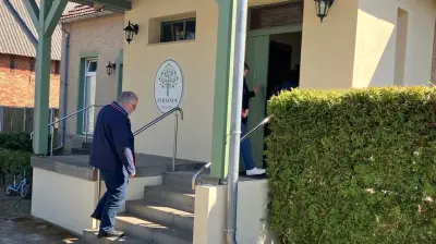 Neues Leben für Dorfgaststätte: Münchner Paar investiert in Uckermark-Lokal