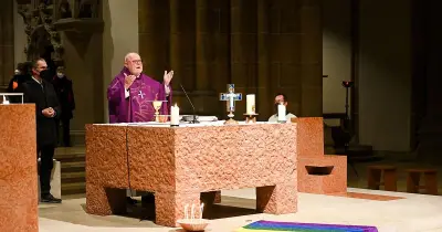 Papst Leo XIV. bremst Segnung homosexueller Paare in Deutschland