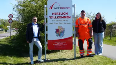 Parchim begrüßt mit neuen Ortsschildern und plattdeutschem Namen