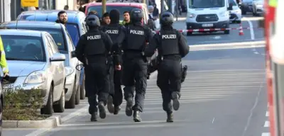 Polizei-Großeinsatz in Solingen nach Messerangriff mit mehreren Verletzten