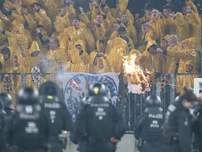 Polizei verhindert Massenschlägerei vor Zweitliga-Spiel zwischen Dresden und Nürnberg