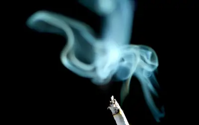 Rauchen in Wohnungen: Teure Schäden für Immobilienwert und Renovierungskosten