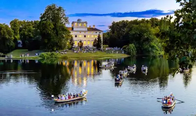 Rollstuhlgerechte Gondel für Wörlitzer Park: Roßlauer Werft schafft barrierefreies Erlebnis