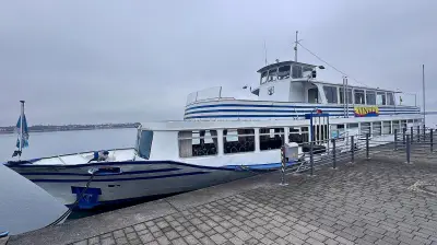 Saisonstart auf der Goitzsche: Ausflugsschiff Vineta nimmt Fahrt auf