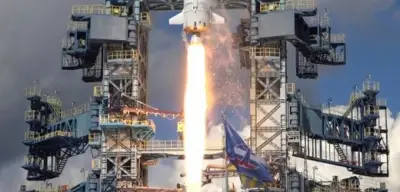 Satelliten-Manöver von Russland und China: USA und Verbündete rüsten für Weltraumkriege