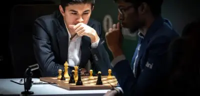 Schach-WM mit Rekord: Sindarov gewinnt Kandidatenturnier und sorgt für jüngstes Duell der Geschichte
