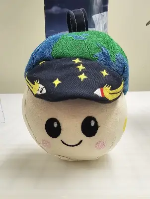 Schüler entwirft Maskottchen 'Rise' für Mondmission Artemis 2