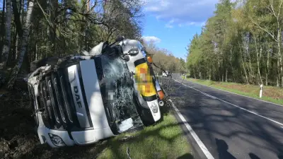 Schwerer Lkw-Unfall auf B188 bei Gardelegen: Fahrer schwer verletzt