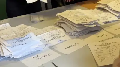 Schweriner OB-Stichwahl: Briefwahllokal öffnet am Donnerstag im Stadthaus