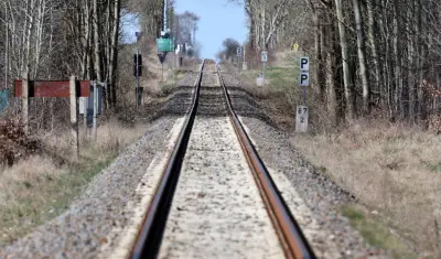Südbahn startet Saisonverkehr: Zugreisen durch die Mecklenburgische Seenplatte