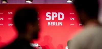 SPD in Berlin-Mitte drängt krankgeschriebene Bürgermeisterkandidatin zum Rücktritt