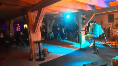 Speicher-Konzert in Stavenhagen: Drei Musiker am 25. April