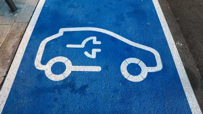 Spritpreise treiben Elektroauto-Nachfrage: Suchen verdreifachen sich