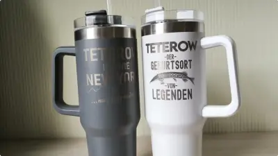 Teterow präsentiert neuen XXL-Kaffeebecher als exklusives Souvenir