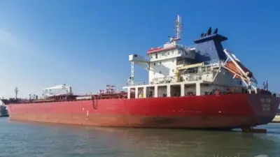 Trotz US-Sanktionen: Tanker durchquert ungehindert die strategische Straße von Hormus