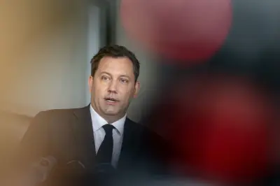 Union fordert Sparpaket von Klingbeil – Streit über Schuldenbremse