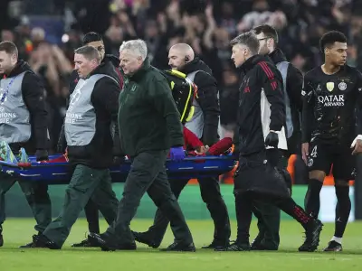 Verletzungsschock bei Liverpool: Ekitiké erleidet mögliche schwere Verletzung gegen PSG