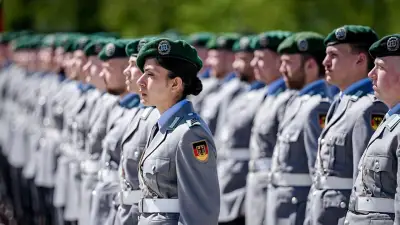 Vertraulicher Politik-Vodcast: Bundeswehr-Reform verharrt im Dämmerschlaf