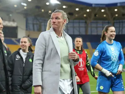VfL Wolfsburg zittert ins DFB-Pokal-Finale: Emotionale Szenen um verletzte Alexandra Popp