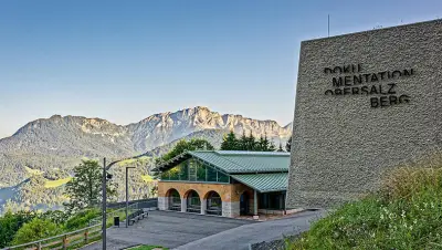 Wie KI gefälschte NS-Architektur am Obersalzberg viral verbreitet