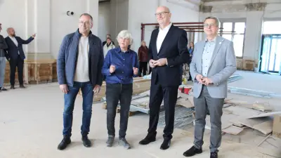 Woidke besichtigt Wittenberger Bahnhof und Landesgartenschau-Projekte 2027