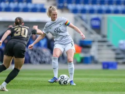 Wolfsburg entgeht Pokal-Blamage: Torhüterin Johannes rettet ins Finale