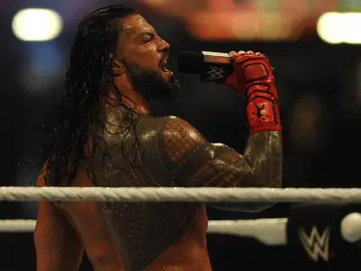 WWE lüftet WrestleMania-Geheimnis: CM Punk vs. Roman Reigns als Hauptevent