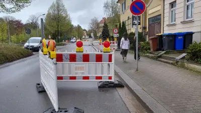 Zeitz: Gleinaer Straße nach Ziegelsturz wieder für Verkehr freigegeben