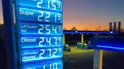 12-Uhr-Regel an Tankstellen steigert Gewinne der Mineralölkonzerne