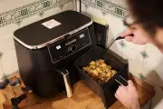 Airfryer-Specials: Sinnvoll oder nur bequem? Expertin klärt auf