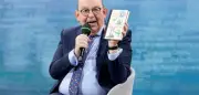 ARD verteidigt Denis Scheck gegen Sexismusvorwürfe nach kontroversen Buchkritiken