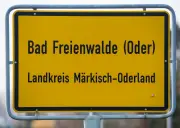 Bad Freienwalde: Demokratiefest trotz Angriff - Neustart am 31. Mai geplant