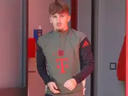 Ballack gibt Details preis: So lange fällt Lennart Karl beim FC Bayern aus