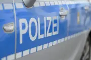 Berlin: Israel-Flagge auf Alexanderplatz gestohlen, bespuckt und entsorgt