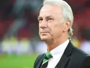 Bonhof spricht von „Scheißjahr“ – Rücktritt gefordert