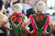 Brandenburg und Sachsen intensivieren Zusammenarbeit für sorbische Kultur