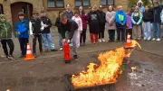 Brandschutztag in Klostermansfeld: Feuerwehr, Polizei und DLRG begeistern Grundschüler