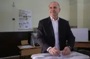 Bulgariens Ex-Präsident Radew gewinnt Parlamentswahl mit absoluter Mehrheit