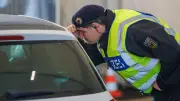 Bundespolizei nimmt polnischen Staatsbürger mit vier Haftbefehlen in Pomellen fest