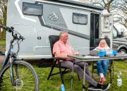 Camping-Boom in Sachsen-Anhalt: Rentner-Paar auf Dauerreise an der Elbe