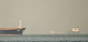 China drängt Iran zur Öffnung der Straße von Hormus - USA blockieren Ölexporte