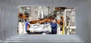 Chinas Wirtschaft trotzt Irankrieg: Strategische Reserven sichern überraschend starkes Wachstum